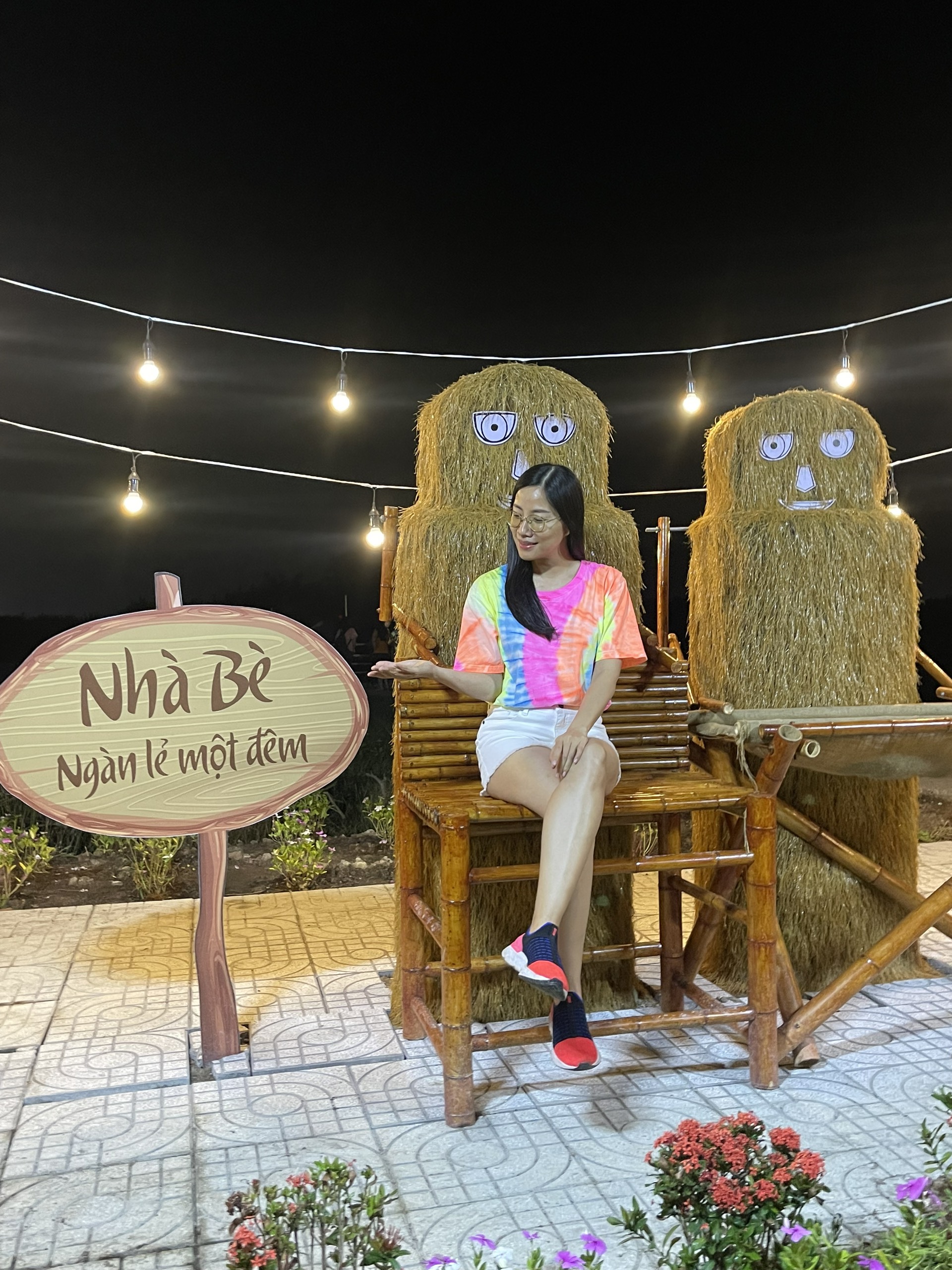 NHÀ BÈ - NGÀN LẺ MỘT ĐÊM (2)